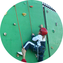 Actividades-multiaventura-para-colegios-en-malaga